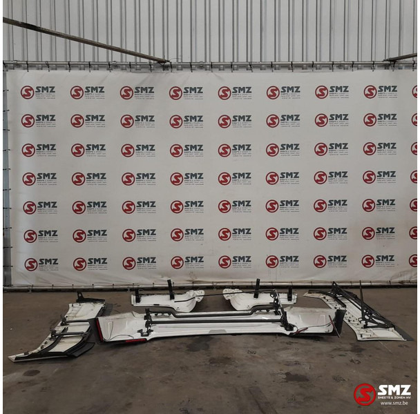 Scania Occ cabinespoilerset Scania R NTG - Aerodinâmica/ Aerofólio por Camião: foto 2 Scania Occ cabinespoilerset Scania R NTG - Aerodinâmica/ Aerofólio por Camião: foto 2