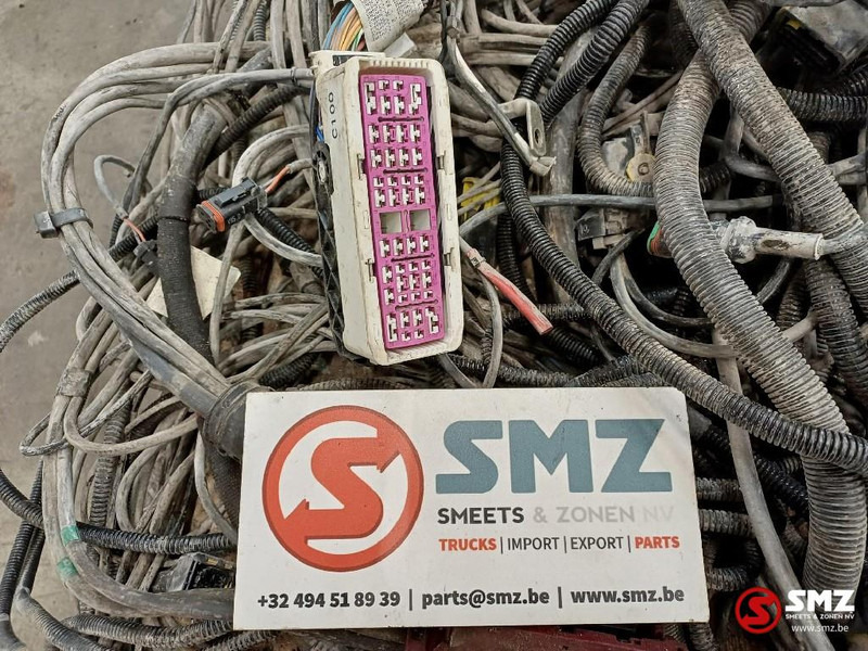 Scania Occ chassis kabelboom Scania - Painel de instrumentos por Camião: foto 3 Scania Occ chassis kabelboom Scania - Painel de instrumentos por Camião: foto 3