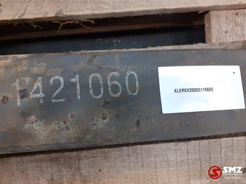 Scania Occ halve bladveer links achteras Scania - Suspensão de molas/ Suspensão de lâminas por Camião: foto 2 Scania Occ halve bladveer links achteras Scania - Suspensão de molas/ Suspensão de lâminas por Camião: foto 2