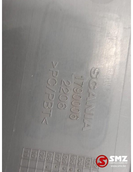 Scania Occ lampkapbehuizing links Scania - Farol dianteira por Camião: foto 3 Scania Occ lampkapbehuizing links Scania - Farol dianteira por Camião: foto 3