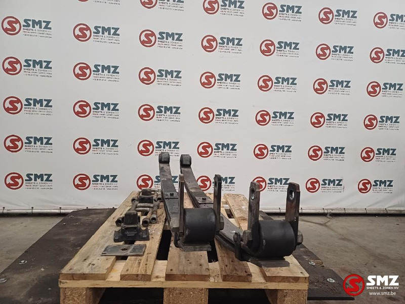 Scania Occ set voorste bladveren Scania - Suspensão de molas/ Suspensão de lâminas por Camião: foto 3 Scania Occ set voorste bladveren Scania - Suspensão de molas/ Suspensão de lâminas por Camião: foto 3