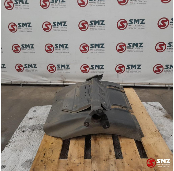 Scania Occ spatbord achteraan links vooraan rechts Scania - Carroceria e exterior por Camião: foto 4 Scania Occ spatbord achteraan links vooraan rechts Scania - Carroceria e exterior por Camião: foto 4