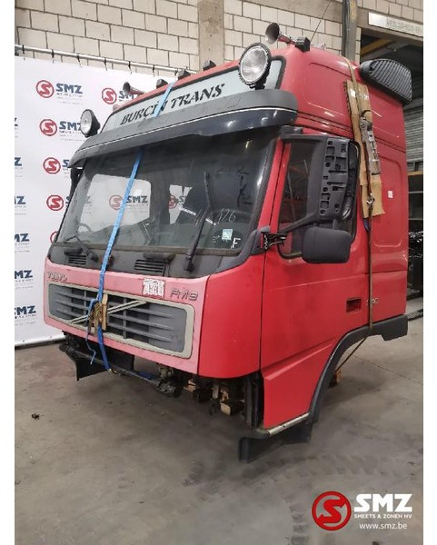 Volvo Occ Cabine Volvo FM9 - Cabine e interior por Camião: foto 1 Volvo Occ Cabine Volvo FM9 - Cabine e interior por Camião: foto 1