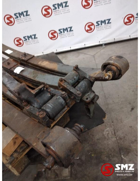 Volvo Occ set bladveren eerste en tweede vooras Volvo - Suspensão de molas/ Suspensão de lâminas por Camião: foto 2 Volvo Occ set bladveren eerste en tweede vooras Volvo - Suspensão de molas/ Suspensão de lâminas por Camião: foto 2