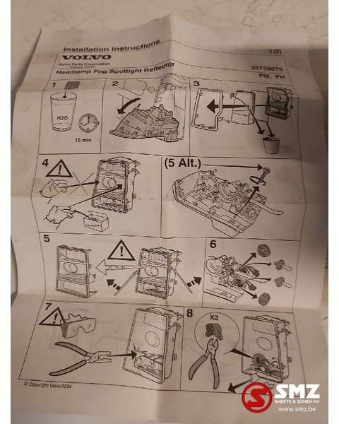 Volvo Volvo mistlicht reflector koplamp links - Farol dianteira por Camião: foto 2 Volvo Volvo mistlicht reflector koplamp links - Farol dianteira por Camião: foto 2