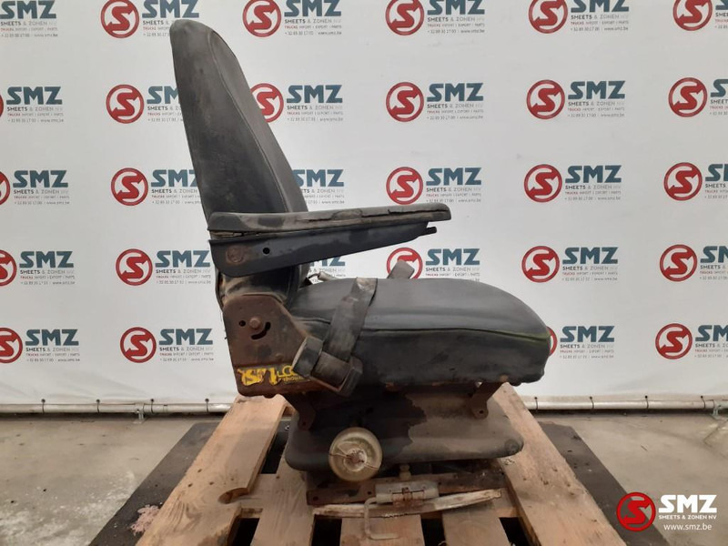 Zettelmeyer Occ bestuurdersstoel Zettelmeyer - Cabine e interior por Camião: foto 3 Zettelmeyer Occ bestuurdersstoel Zettelmeyer - Cabine e interior por Camião: foto 3