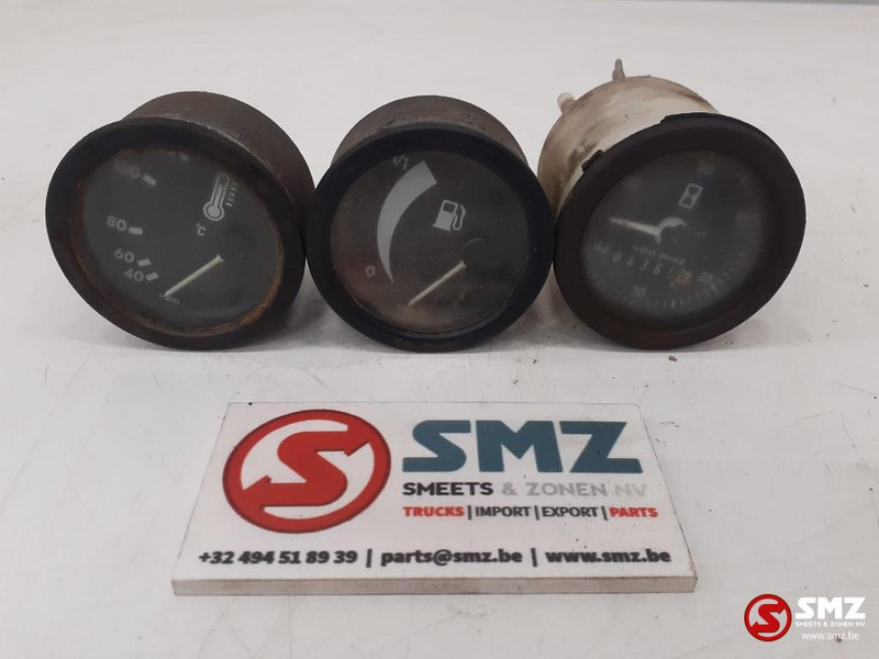 Zettelmeyer Occ set VDO tellers instrumentenpaneel Zettelmeyer - Painel de instrumentos por Camião: foto 1 Zettelmeyer Occ set VDO tellers instrumentenpaneel Zettelmeyer - Painel de instrumentos por Camião: foto 1