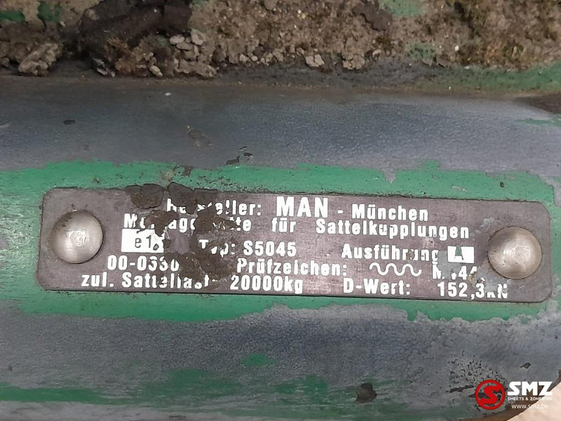 Jost Occ koppelschotel + montageplaat Jost JSK37C185 Z4 - Quinta-roda por Camião: foto 5 Jost Occ koppelschotel + montageplaat Jost JSK37C185 Z4 - Quinta-roda por Camião: foto 5