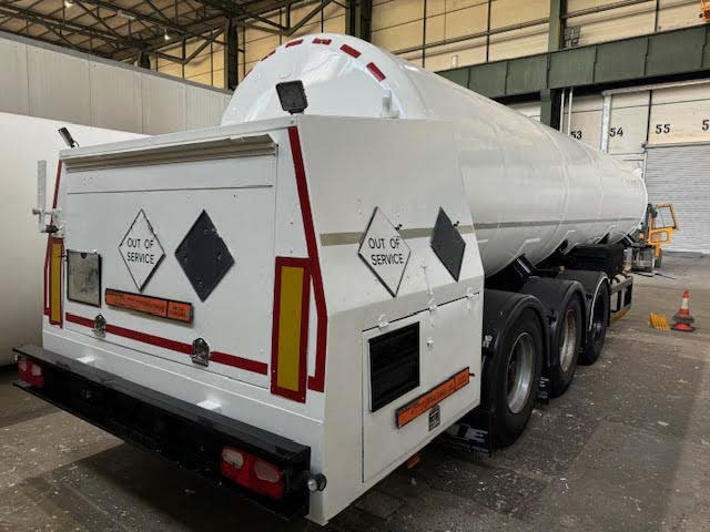 CRYOLOR Gas tank semi-trailer cryogenic used for nitrogen, argon, oxygen, LIN, LOX, LAR. - Semirreboque tanque: foto 3 CRYOLOR Gas tank semi-trailer cryogenic used for nitrogen, argon, oxygen, LIN, LOX, LAR. - Semirreboque tanque: foto 3