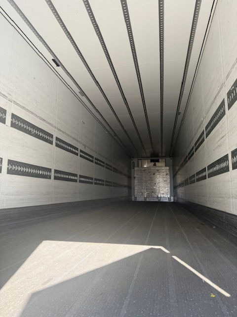 Schmitz Cargobull Thermoking SLXe 300 Laadklep Liftas 3924 dieseluren - Semi-reboque frigorífico: foto 5 Schmitz Cargobull Thermoking SLXe 300 Laadklep Liftas 3924 dieseluren - Semi-reboque frigorífico: foto 5