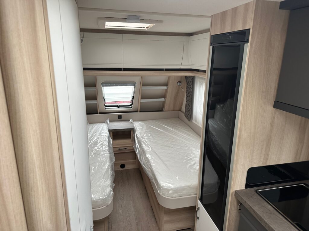 Caravana novo DE LUXE 495 UL 2024: foto 7