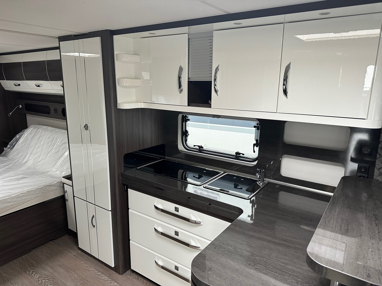 Caravana novo PRESTIGE 720 WQC 2024: foto 6 Caravana novo PRESTIGE 720 WQC 2024: foto 6