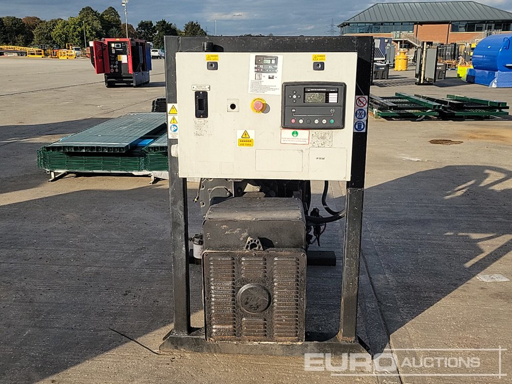 100kVA Generator, Iveco Engine - Gerador elétrico: foto 4 100kVA Generator, Iveco Engine - Gerador elétrico: foto 4