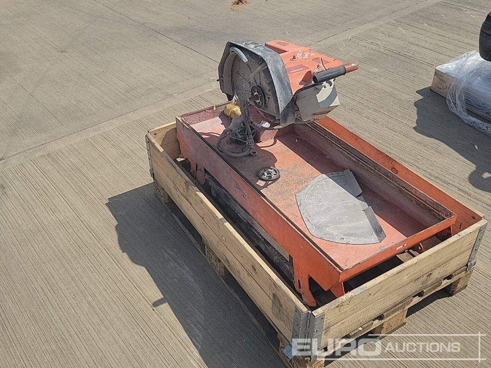 110 Volt Masonry Saw - Equipamento de construção: foto 3 110 Volt Masonry Saw - Equipamento de construção: foto 3