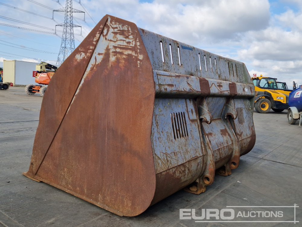 146" Loading Bucket to suit Wheeled Loader - Balde: foto 3 146" Loading Bucket to suit Wheeled Loader - Balde: foto 3