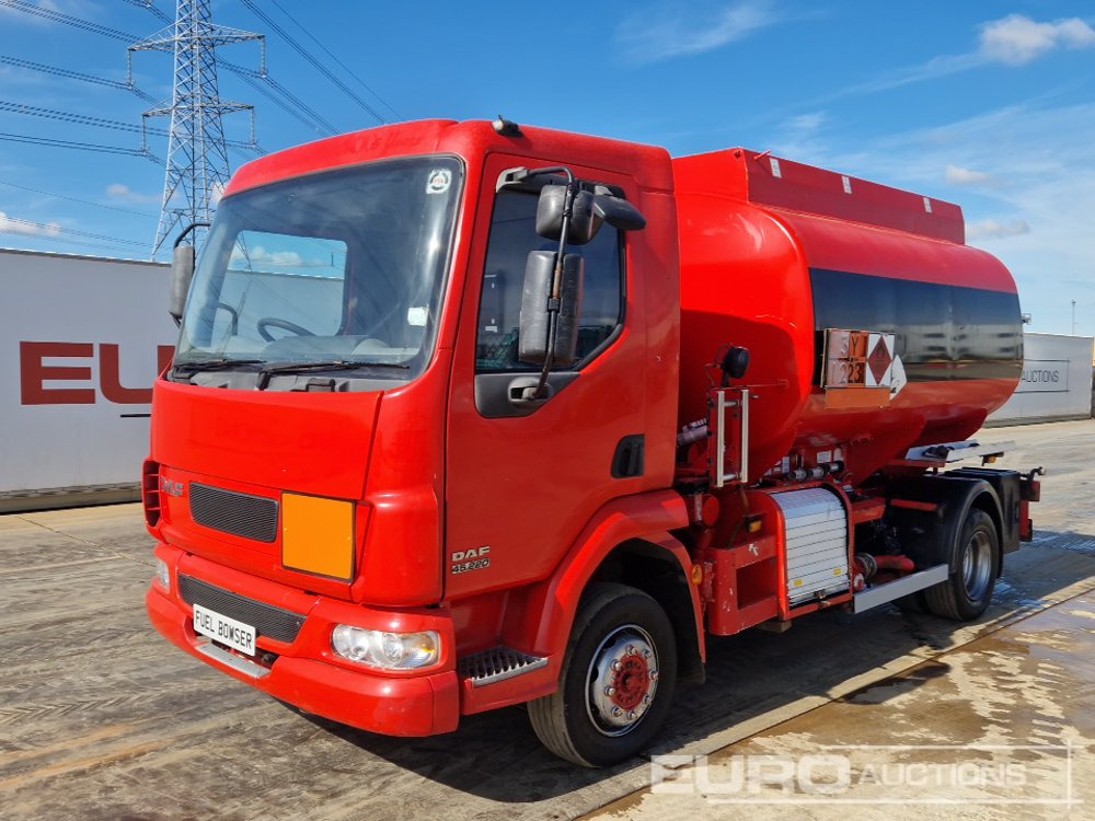 2003 DAF LF45-220 - Caminhão tanque: foto 1 2003 DAF LF45-220 - Caminhão tanque: foto 1
