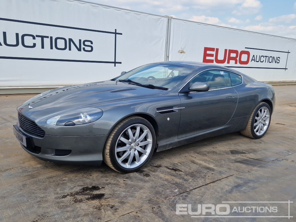 2004 Aston Martin DB9 - Automóvel: foto 1 2004 Aston Martin DB9 - Automóvel: foto 1