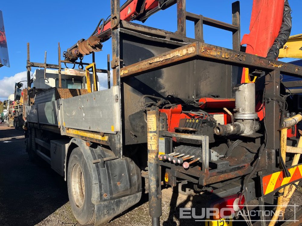 2004 DAF LF55.220 18 - Camião de caixa aberta/ Plataforma: foto 2 2004 DAF LF55.220 18 - Camião de caixa aberta/ Plataforma: foto 2