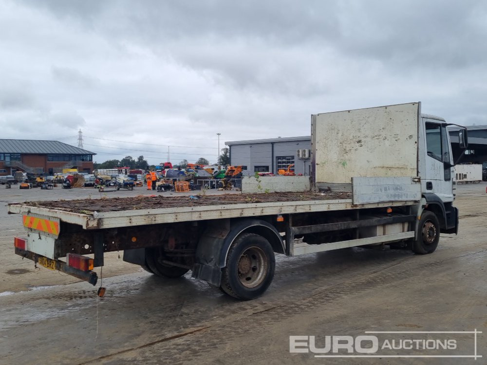 2004 Iveco 120E18 - Camião de caixa aberta/ Plataforma: foto 5 2004 Iveco 120E18 - Camião de caixa aberta/ Plataforma: foto 5