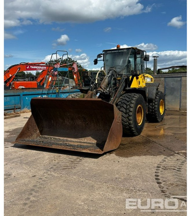 2004 Komatsu WA250PT-5H - Pá carregadora de rodas: foto 1 2004 Komatsu WA250PT-5H - Pá carregadora de rodas: foto 1
