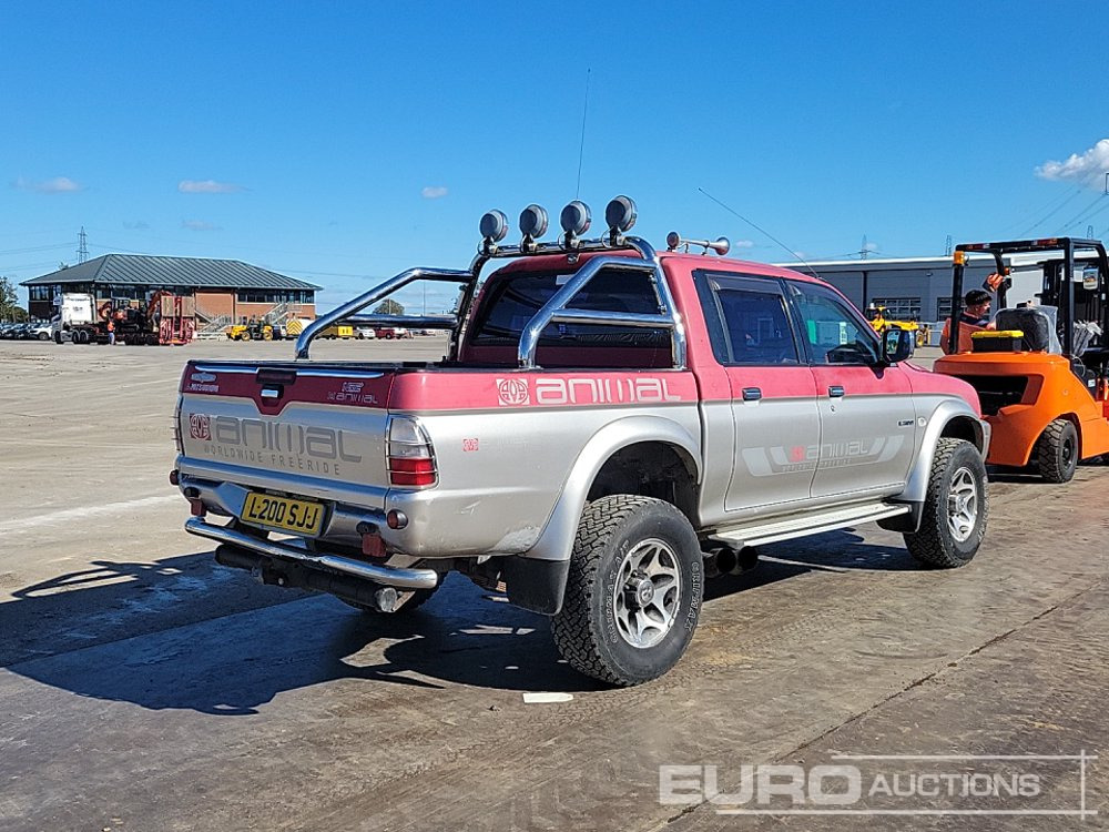 2004 Mitsubishi L200 - Pick-up: foto 5 2004 Mitsubishi L200 - Pick-up: foto 5