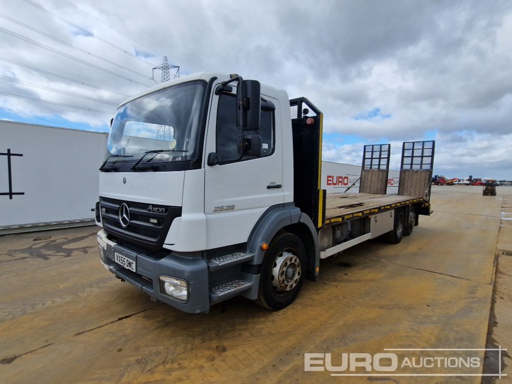 2005 Mercedes Axor 2528 - Camião de caixa aberta/ Plataforma: foto 1 2005 Mercedes Axor 2528 - Camião de caixa aberta/ Plataforma: foto 1