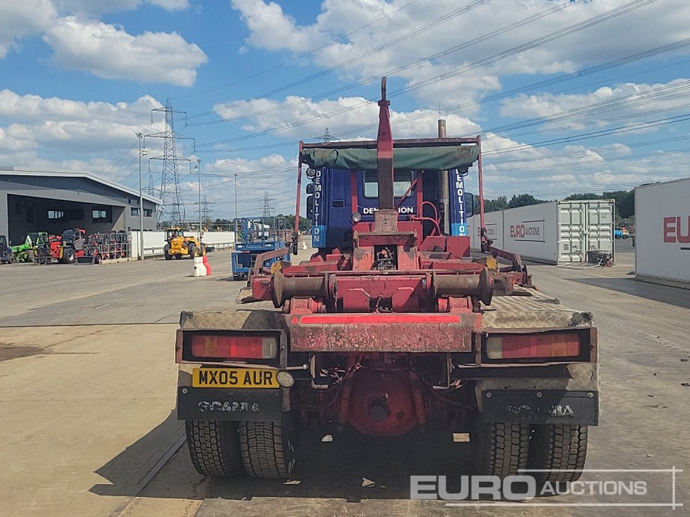 2005 Scania P380 - Camião polibenne: foto 4 2005 Scania P380 - Camião polibenne: foto 4