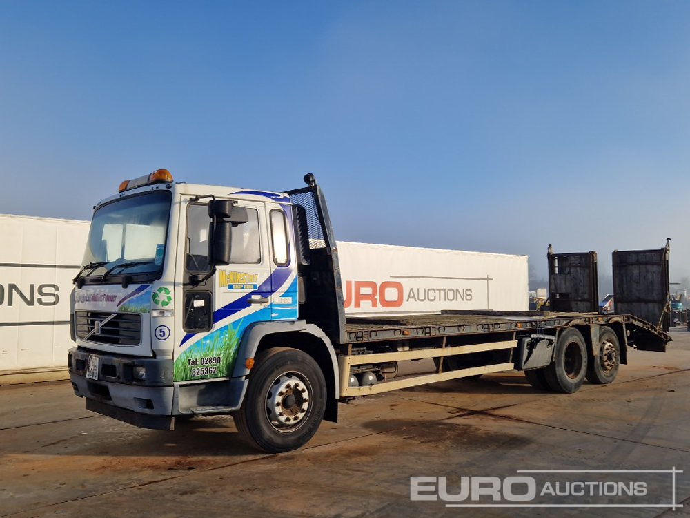 2005 Volvo FL220 - Camião de caixa aberta/ Plataforma: foto 1 2005 Volvo FL220 - Camião de caixa aberta/ Plataforma: foto 1