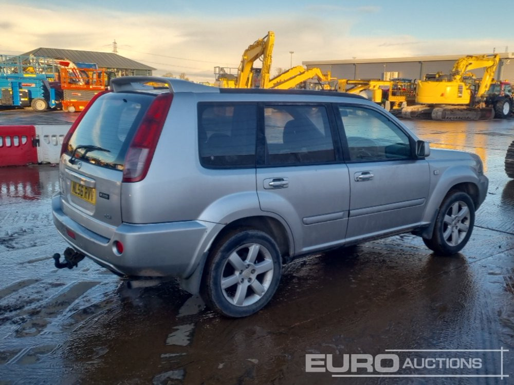 2006 Nissan X-Trail - SUV: foto 5 2006 Nissan X-Trail - SUV: foto 5
