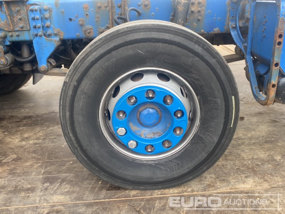 Camião chassi 2006 Volvo 400: foto 10