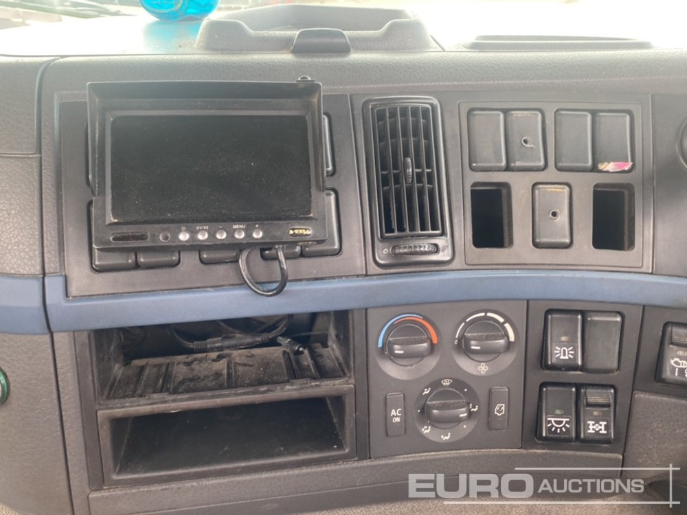 Camião chassi 2006 Volvo 400: foto 46