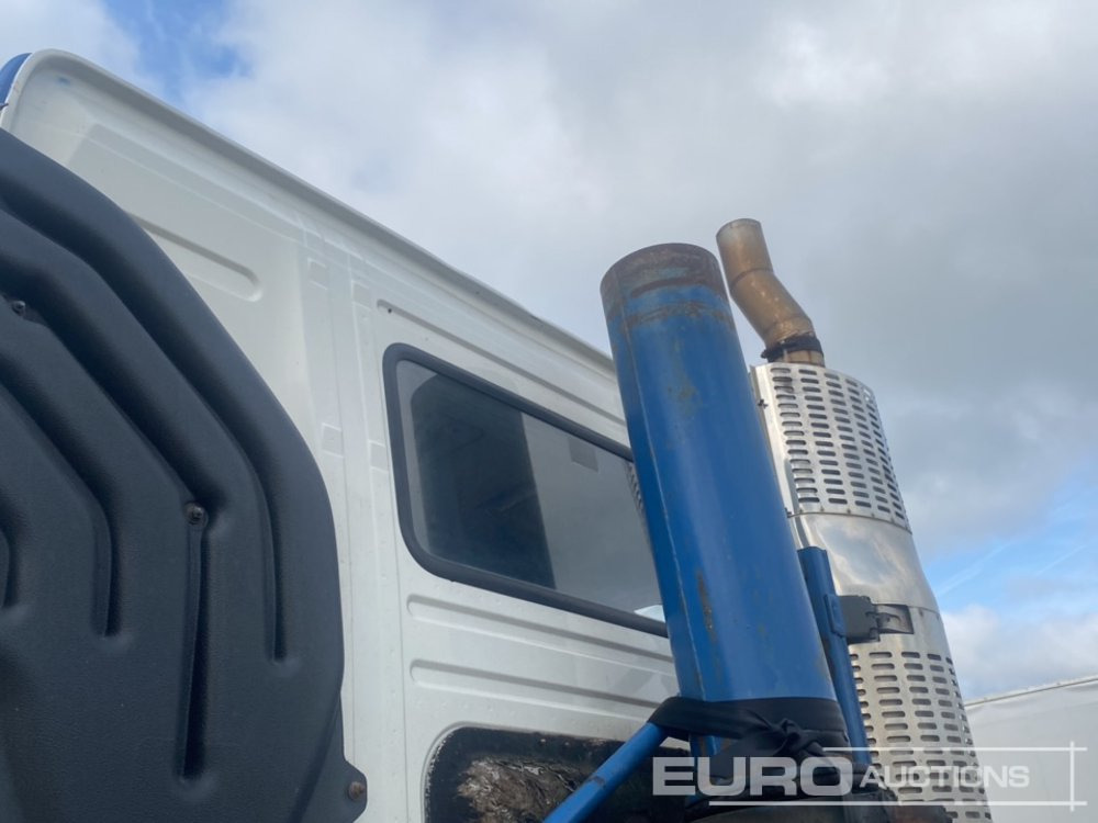 Camião chassi 2006 Volvo 400: foto 17