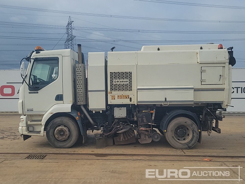 2007 DAF LF55.180 - Varredora urbana: foto 2 2007 DAF LF55.180 - Varredora urbana: foto 2