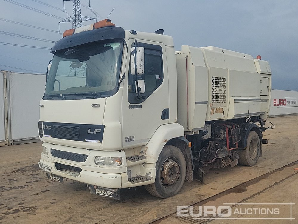 2007 DAF LF55.180 - Varredora urbana: foto 1 2007 DAF LF55.180 - Varredora urbana: foto 1