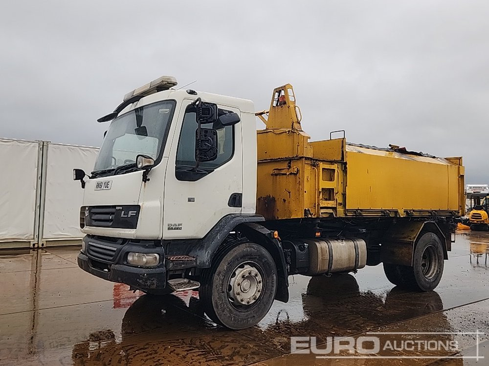 2011 DAF LF55.220 - Camião basculante: foto 1 2011 DAF LF55.220 - Camião basculante: foto 1