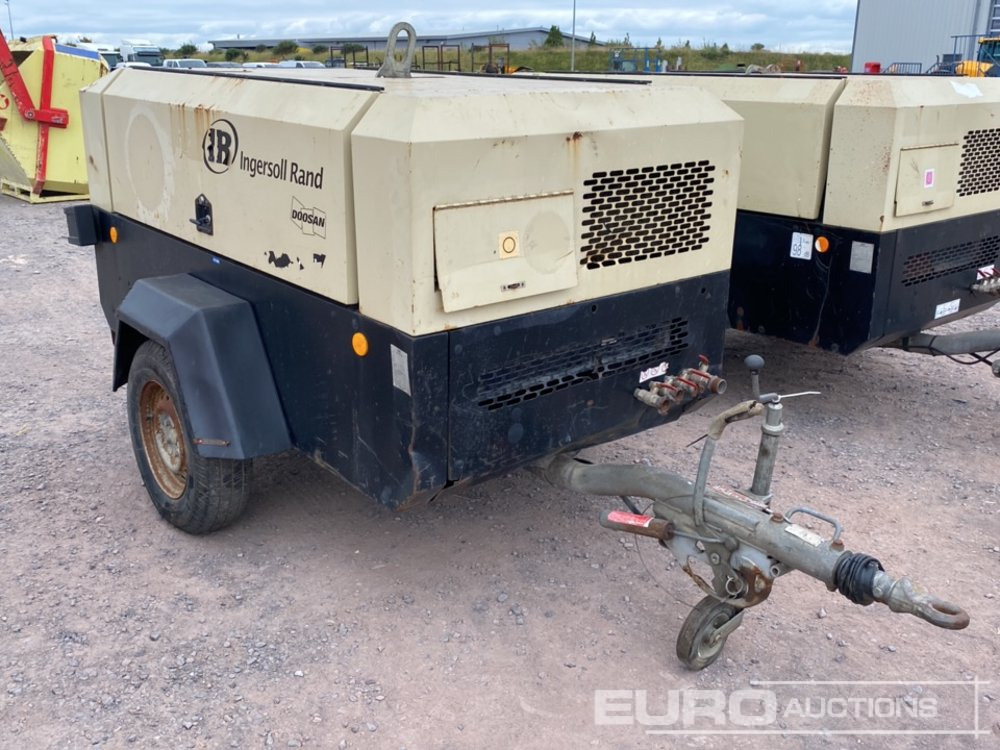 2011 Doosan 771 - Compressor de ar: foto 4 2011 Doosan 771 - Compressor de ar: foto 4