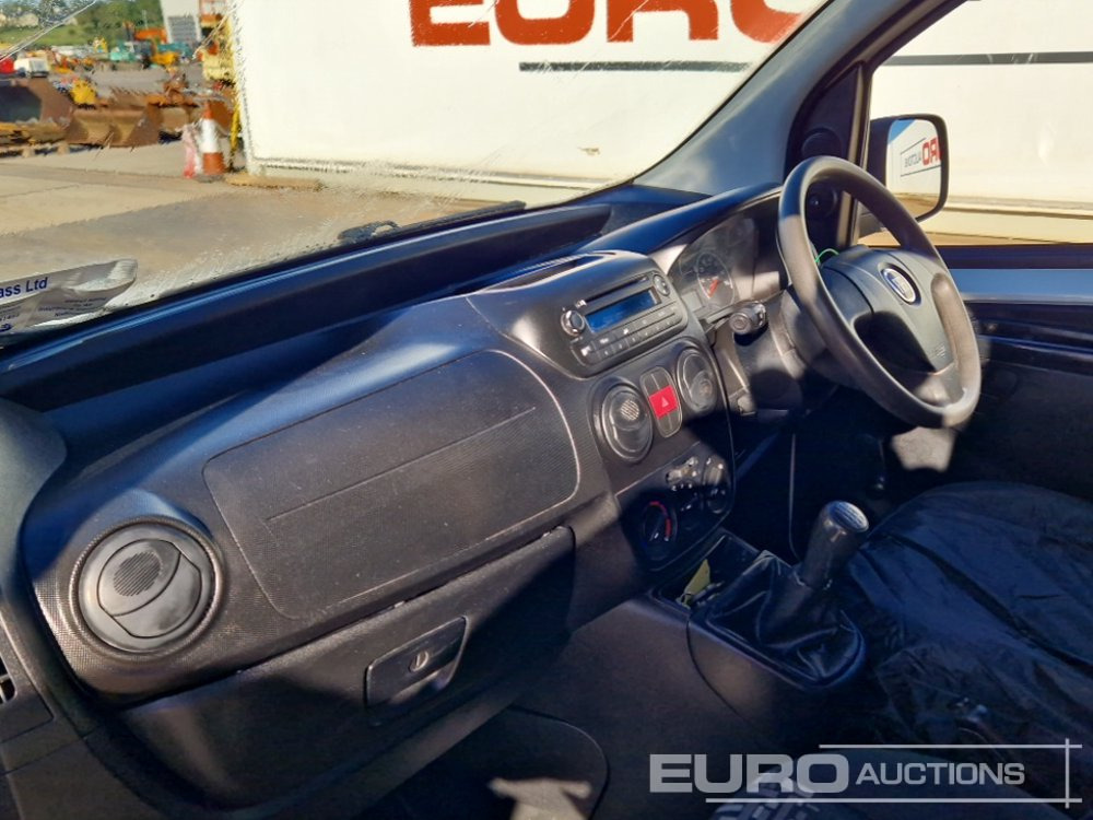 Furgão compacto 2011 Fiat Fiorino: foto 17