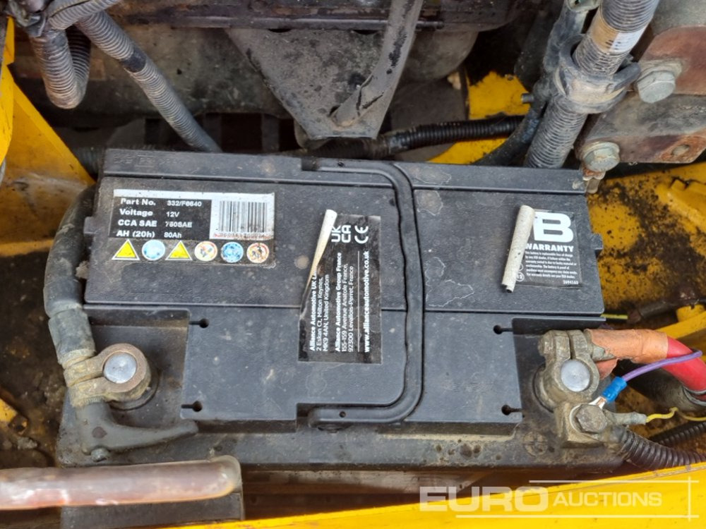 Mini escavadeira 2011 JCB 8085ZTS: foto 18