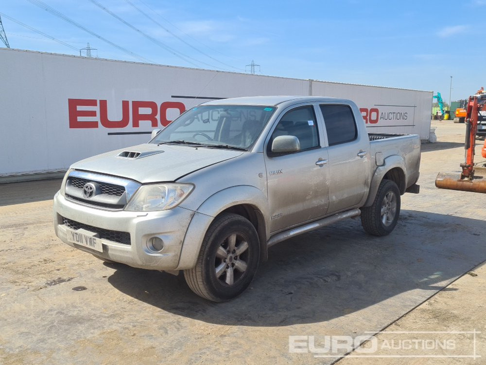2011 Toyota Hilux Invincible - Pick-up: foto 1 2011 Toyota Hilux Invincible - Pick-up: foto 1