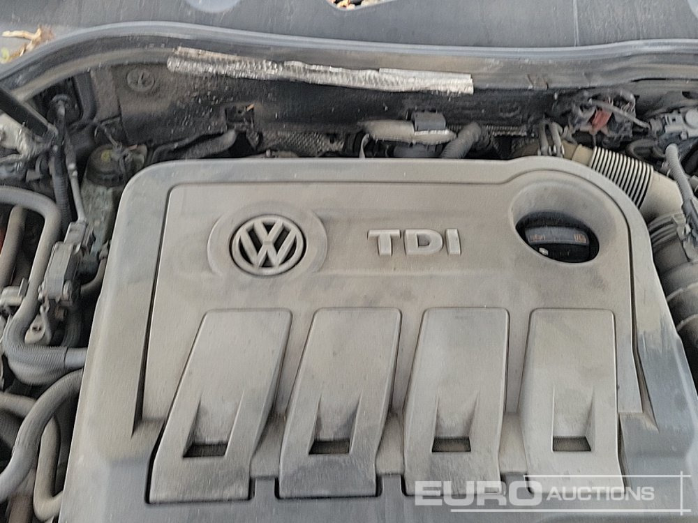 Automóvel 2011 Volkswagen Passat: foto 16