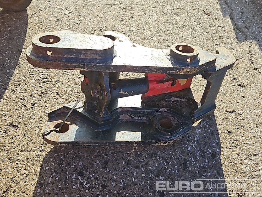 2012 CAT Hydraulic Double Lock QH 50mm Pin to suit 6-8 Ton Excavator - Acoplamento rápido: foto 2 2012 CAT Hydraulic Double Lock QH 50mm Pin to suit 6-8 Ton Excavator - Acoplamento rápido: foto 2