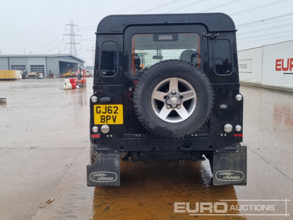 2012 Land Rover Defender 90XS - SUV: foto 4 2012 Land Rover Defender 90XS - SUV: foto 4