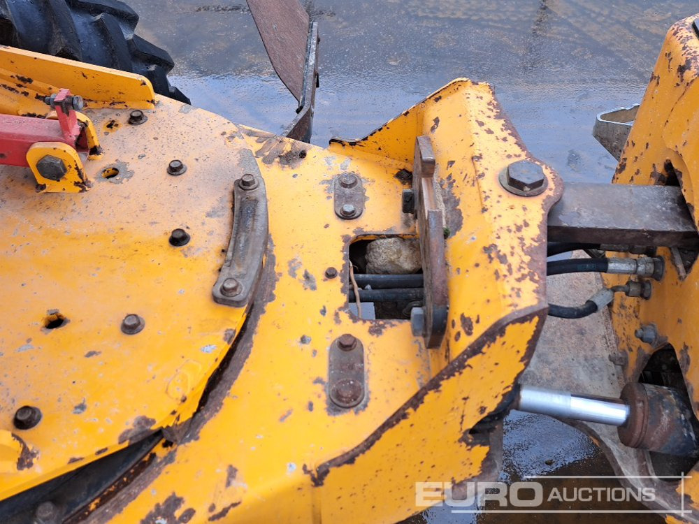 Tombador 2012 Thwaites 3 Ton Swivel Skip: foto 17