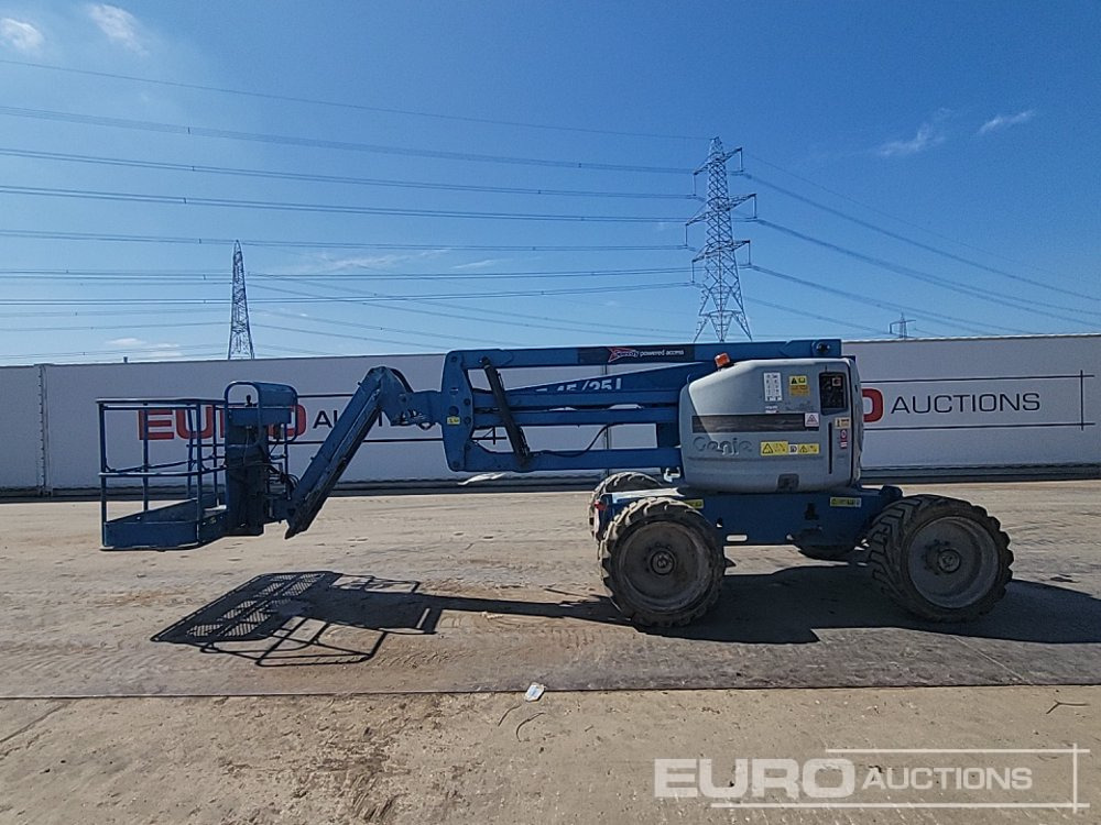 2013 Genie Z-45/25J - Plataforma aérea: foto 2 2013 Genie Z-45/25J - Plataforma aérea: foto 2