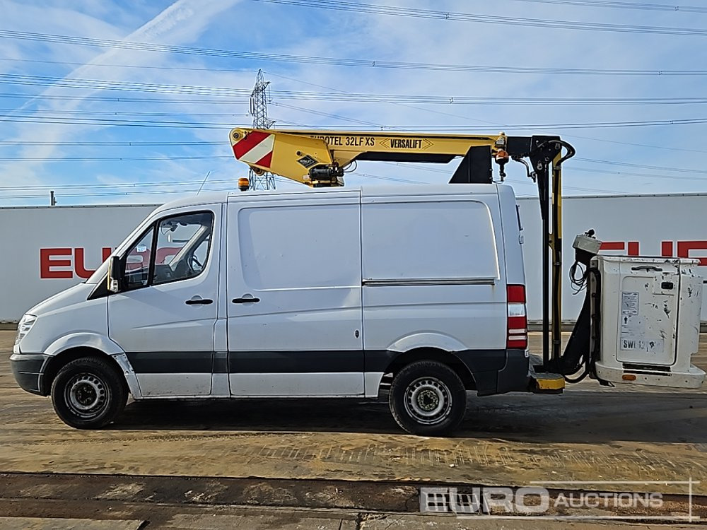 2013 Mercedes Sprinter - Caminhão com plataforma aérea: foto 2 2013 Mercedes Sprinter - Caminhão com plataforma aérea: foto 2