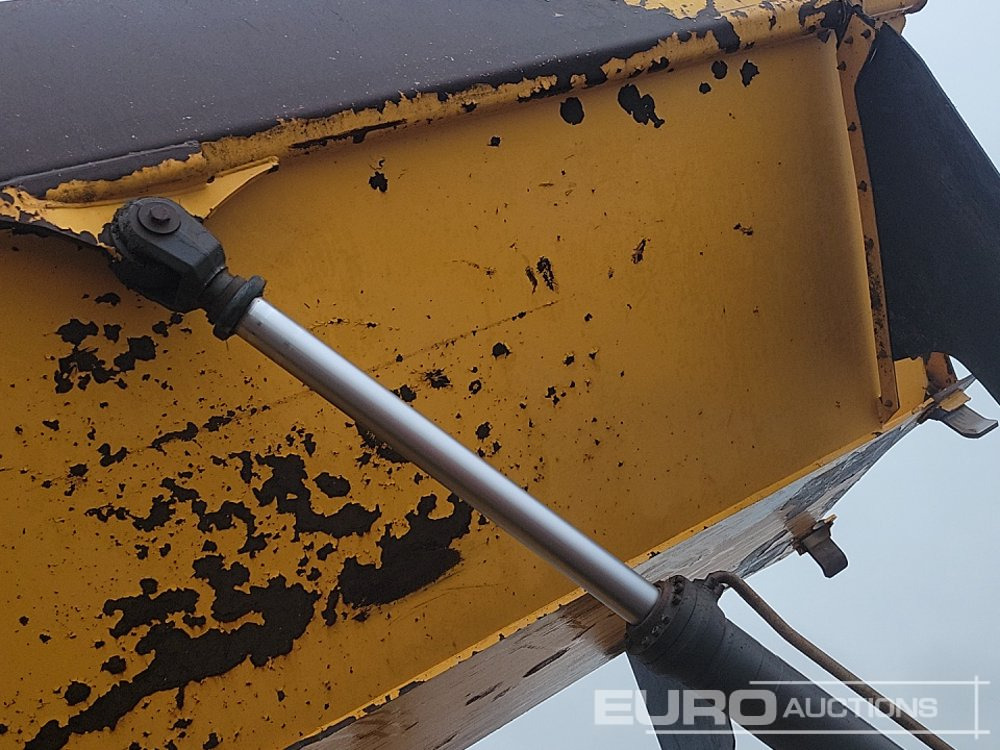 Caminhão articulado 2013 Volvo A30F: foto 22