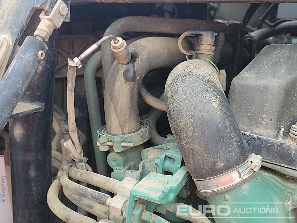 Caminhão articulado 2013 Volvo A30F: foto 38