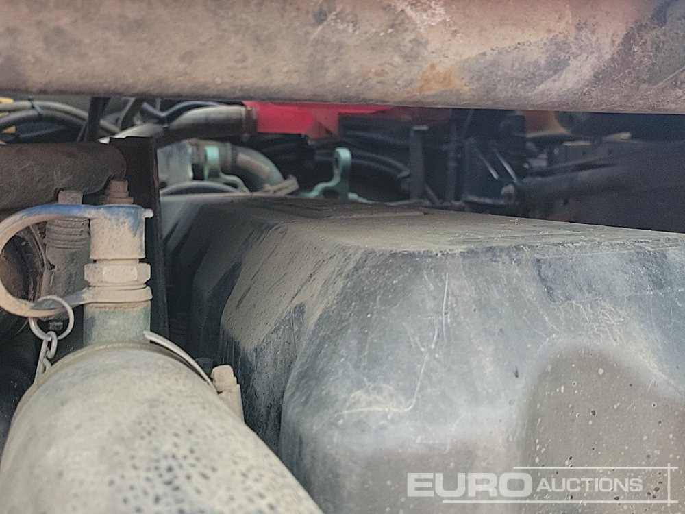 Caminhão articulado 2013 Volvo A30F: foto 35