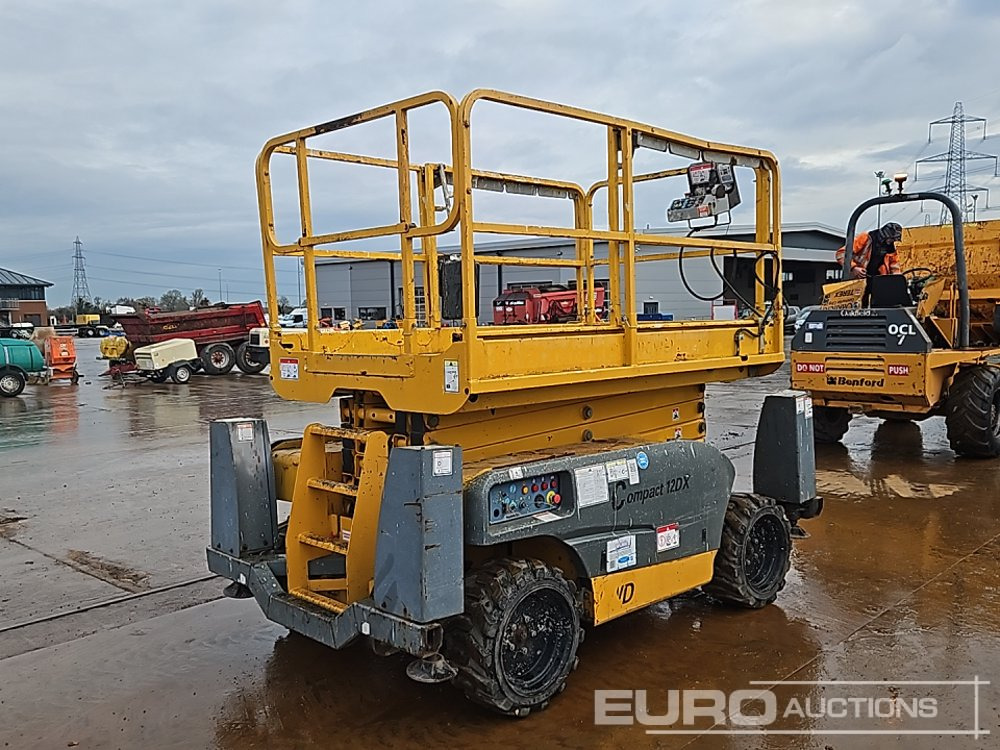 2014 Haulotte Compact 10DX - Plataforma aérea: foto 5 2014 Haulotte Compact 10DX - Plataforma aérea: foto 5