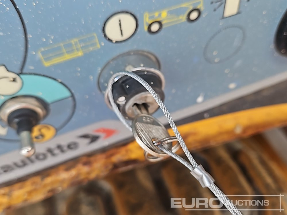 Plataforma aérea 2014 Haulotte Compact 10DX: foto 25